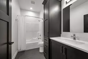 396 Aldon Cir, Green Bay, WI 54304 - Photo 36