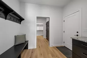 396 Aldon Cir, Green Bay, WI 54304 - Photo 32