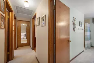 1281 Vly Vw Rd, Green Bay, WI 54304 - Photo 20