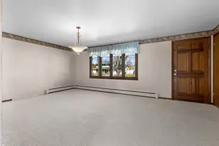 1281 Vly Vw Rd, Green Bay, WI 54304 - Photo 2