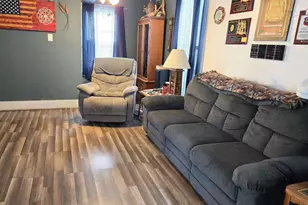 505 St Clair St, Manitowoc, WI 54220 - Photo 4