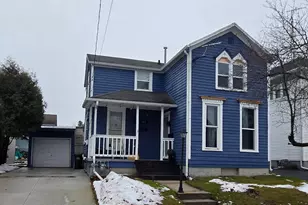 505 St Clair St, Manitowoc, WI 54220 - Photo 1