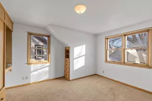 803 W New York Ave, Oshkosh, WI 54901 - Photo 22