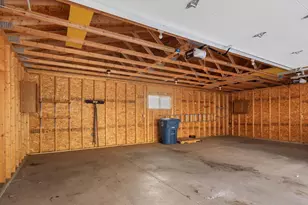 803 W New York Ave, Oshkosh, WI 54901 - Photo 12