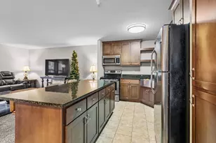 118 S Washington Street, Green Bay, WI 54301 - Photo 10