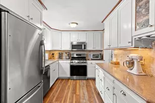 1208 Adams St, Algoma, WI 54201 - Photo 8