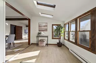 208 Ogden St, Marinette, WI 54143 - Photo 10