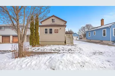 1619 N 27th Street, Sheboygan, WI 53081 - Photo 2