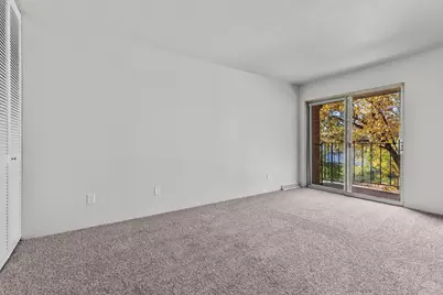 906 Georgia Street, Oshkosh, WI 54902 - Photo 10