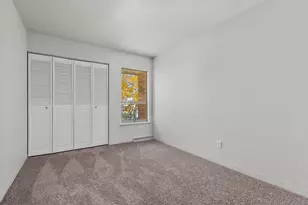 906 Georgia St, Oshkosh, WI 54902 - Photo 14