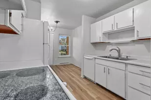 906 Georgia St, Oshkosh, WI 54902 - Photo 4