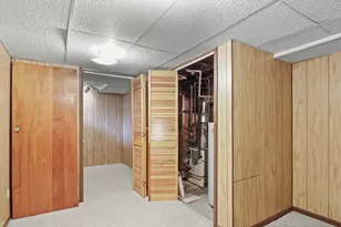 453 Clifden Dr, Madison, WI 53711 - Photo 34