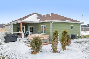 1667 Torchwood Trl, De Pere, WI 54115 - Photo 38