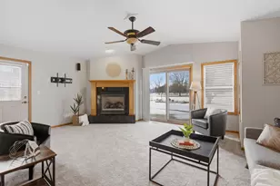 1325 S Westhaven Dr, Oshkosh, WI 54904 - Photo 14