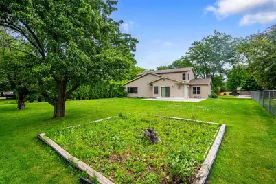 1325 S Westhaven Drive, Oshkosh, WI 54904 - Photo 54