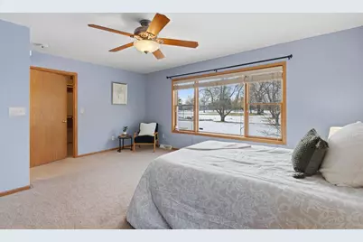 1325 S Westhaven Drive, Oshkosh, WI 54904 - Photo 20