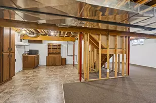 1325 S Westhaven Dr, Oshkosh, WI 54904 - Photo 46