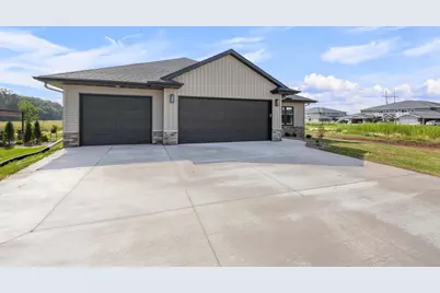 726 Tambour Court #7, De Pere, WI 54115 - Photo 4