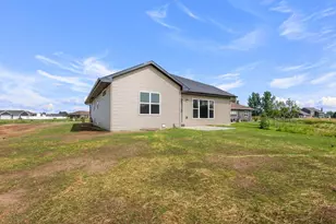 726 Tambour Ct, De Pere, WI 54115 - Photo 42