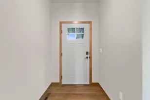 726 Tambour Ct, De Pere, WI 54115 - Photo 10