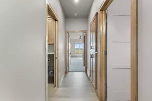 726 Tambour Ct, De Pere, WI 54115 - Photo 30