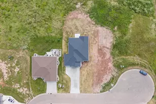 726 Tambour Ct, De Pere, WI 54115 - Photo 52