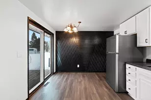 409 Easy St, Green Bay, WI 54311 - Photo 10