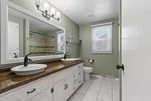 2766 Aquarius Rd, Green Bay, WI 54311 - Photo 18