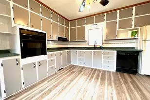 N1053 State Road 22, Waupaca, WI 54981 - Photo 4