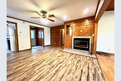 N1053 State Road 22, Waupaca, WI 54981 - Photo 6