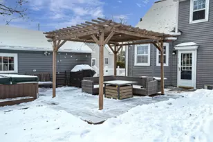 1910 N Lawe St, Appleton, WI 54911 - Photo 6