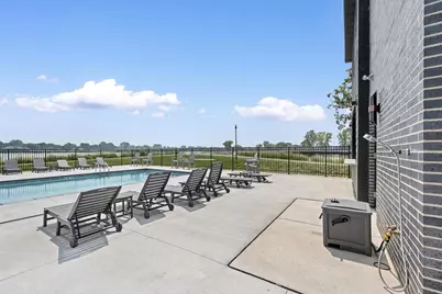 433 Aldon Circle #303, Ashwaubenon, WI 54304 - Photo 10