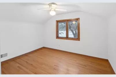 1076 Ernst Drive, Green Bay, WI 54304 - Photo 40