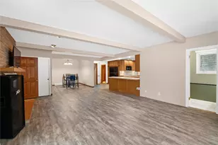 1076 Ernst Dr, Green Bay, WI 54304 - Photo 16