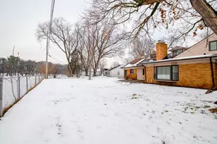 1076 Ernst Dr, Green Bay, WI 54304 - Photo 56