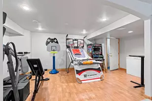 1228 Gail Dr, Green Bay, WI 54311 - Photo 40