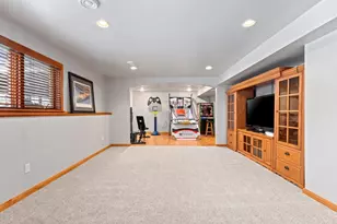 1228 Gail Dr, Green Bay, WI 54311 - Photo 36