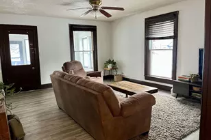 705 W North Water St, New London, WI 54981 - Photo 12