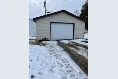 705 W North Water Street, New London, WI 54981 - Photo 28