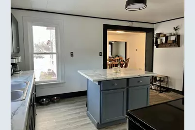 705 W North Water Street, New London, WI 54981 - Photo 6