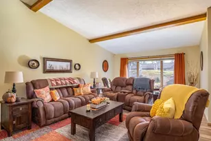 8 Fiesta Ct, Appleton, WI 54911 - Photo 6