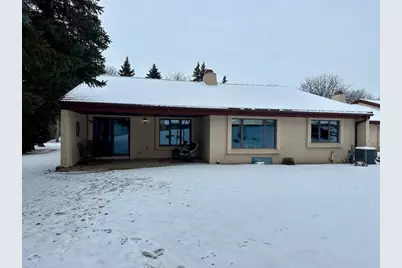 8 Fiesta Court #E, Appleton, WI 54911 - Photo 2