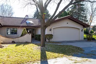 8 Fiesta Ct, Appleton, WI 54911 - Photo 24
