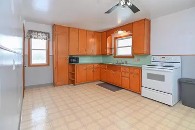 1021 Navarino Street, Algoma, WI 54201 - Photo 14