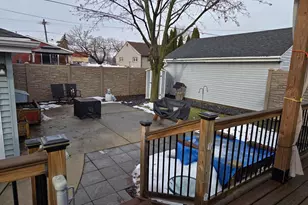 1230 S 31st St, Manitowoc, WI 54220 - Photo 2