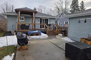 1230 S 31st St, Manitowoc, WI 54220 - Photo 6