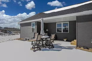 2911 E Aquamarine Ave, Appleton, WI 54913 - Photo 28