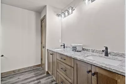 206 Abby Lane, Francis Creek, WI 54214 - Photo 24