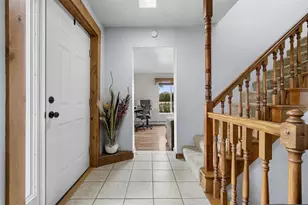 5637 Town Hall Dr, Pulaski, WI 54162 - Photo 6