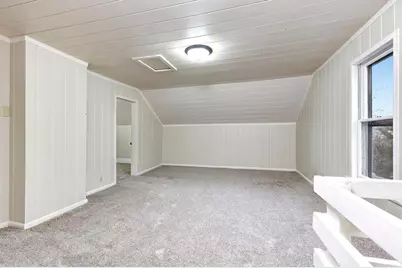 904 W 8th Avenue, Oshkosh, WI 54902 - Photo 12